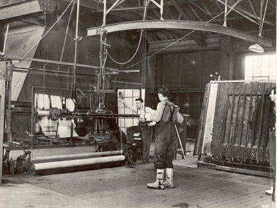 Sheet Glass Processing in 1951