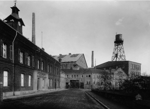 Archive photos of the Witten plant