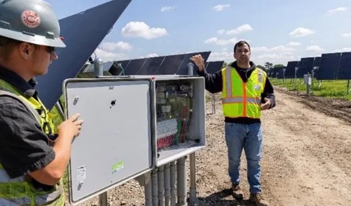 3 Image of Initiatives to reduce Scope 2 (own emissions)